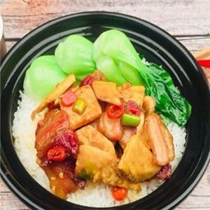 梓豪煲仔饭加盟连锁店